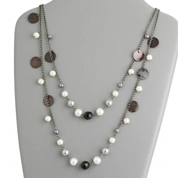 Edgy Gunmetal Grey Chain Glass Pearls & Shell Drop Charms Necklace - Picture 1 of 2